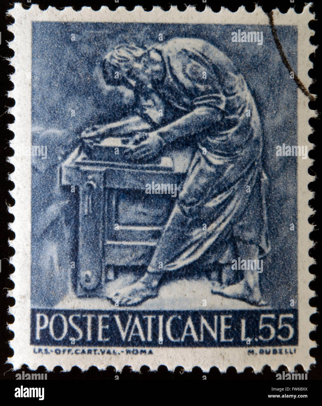 Vatikan - ca. 1966: Eine Briefmarke gedruckt im Vatikan zeigt Bas-Reliefs von Kunst und Handwerk, Tischler, ca. 1966 Stockfoto