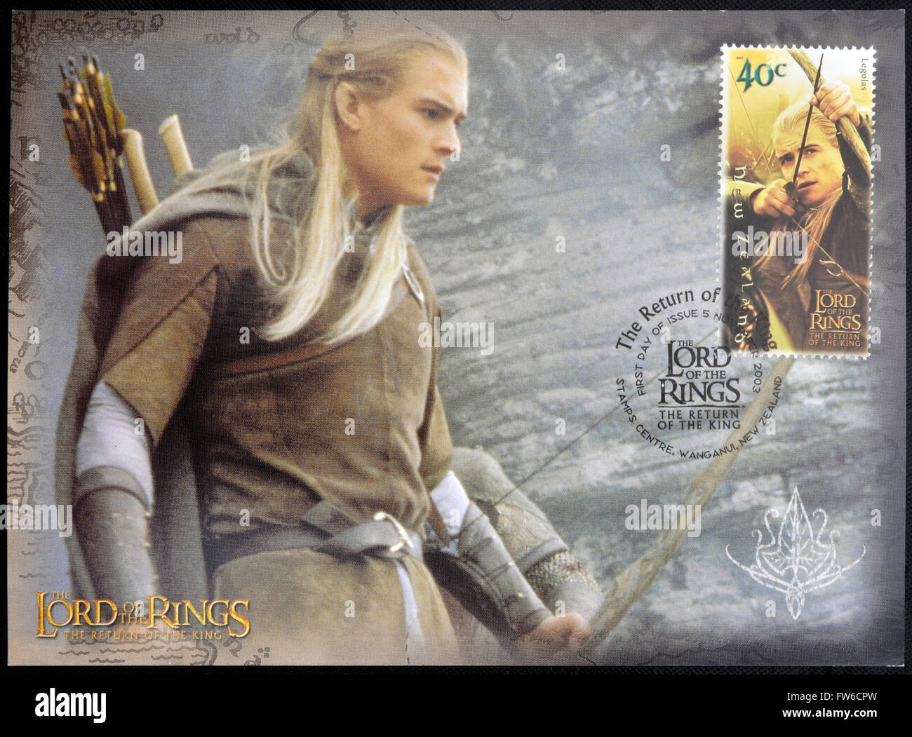 Neuseeland - CIRCA 2003: Stempel von Neuseeland, gedruckt in Herr der Ringe-Trilogie, circa 2003 zeigt Legolas mit Bogen schießen Stockfoto