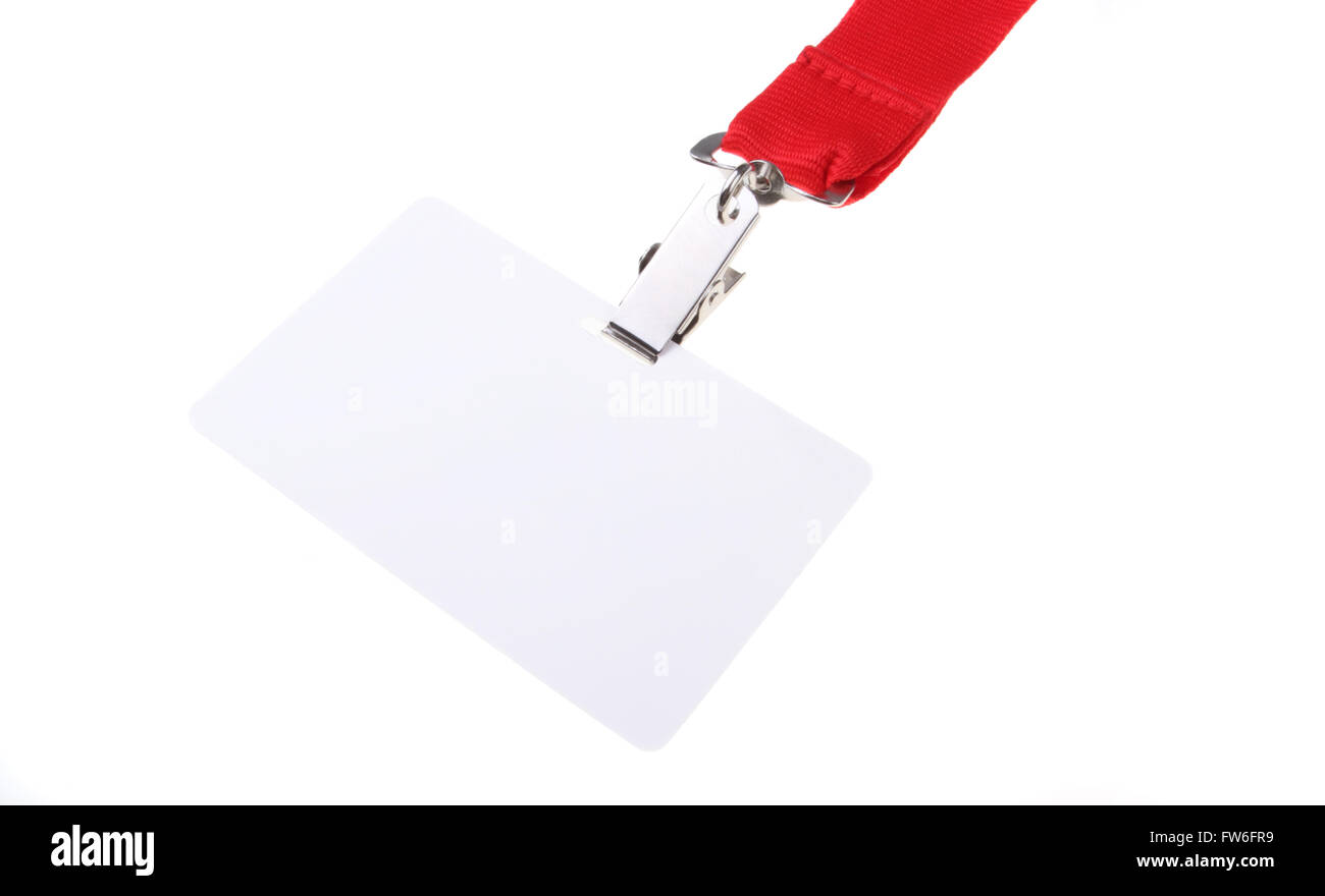 Leere Clips auf Namensschild mit roten Schlüsselband und Kopie Raum isoliert auf weißem Hintergrund. Stockfoto