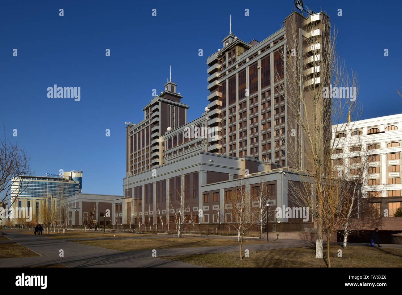 Hauptsitz der nationalen Ölgesellschaft KazMunaiGaz in Astana, der Hauptstadt von Kasachstan Stockfoto