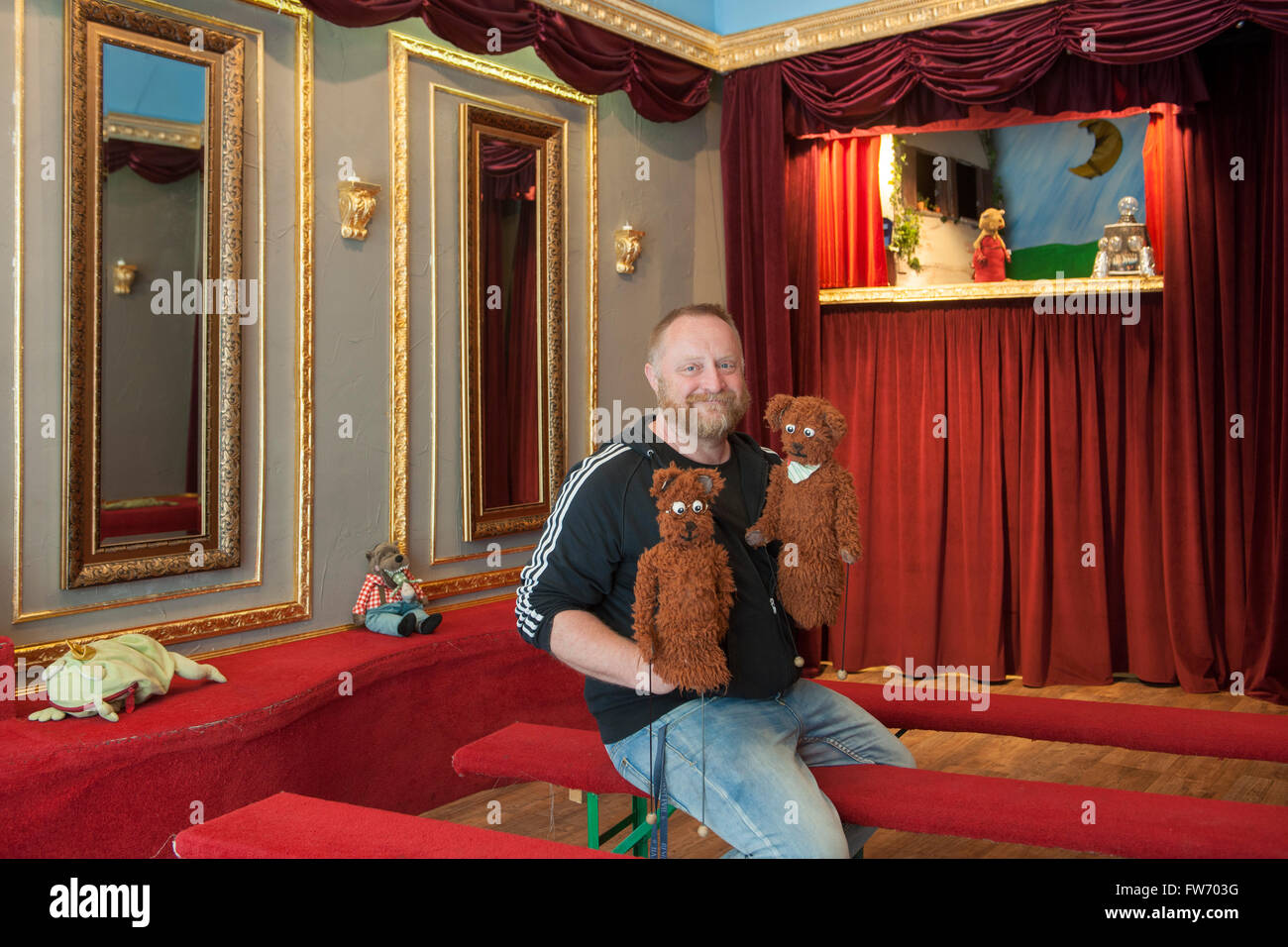 Koln Neustadt Sud Severinstrasse 120 Puppentheater Im Blauen