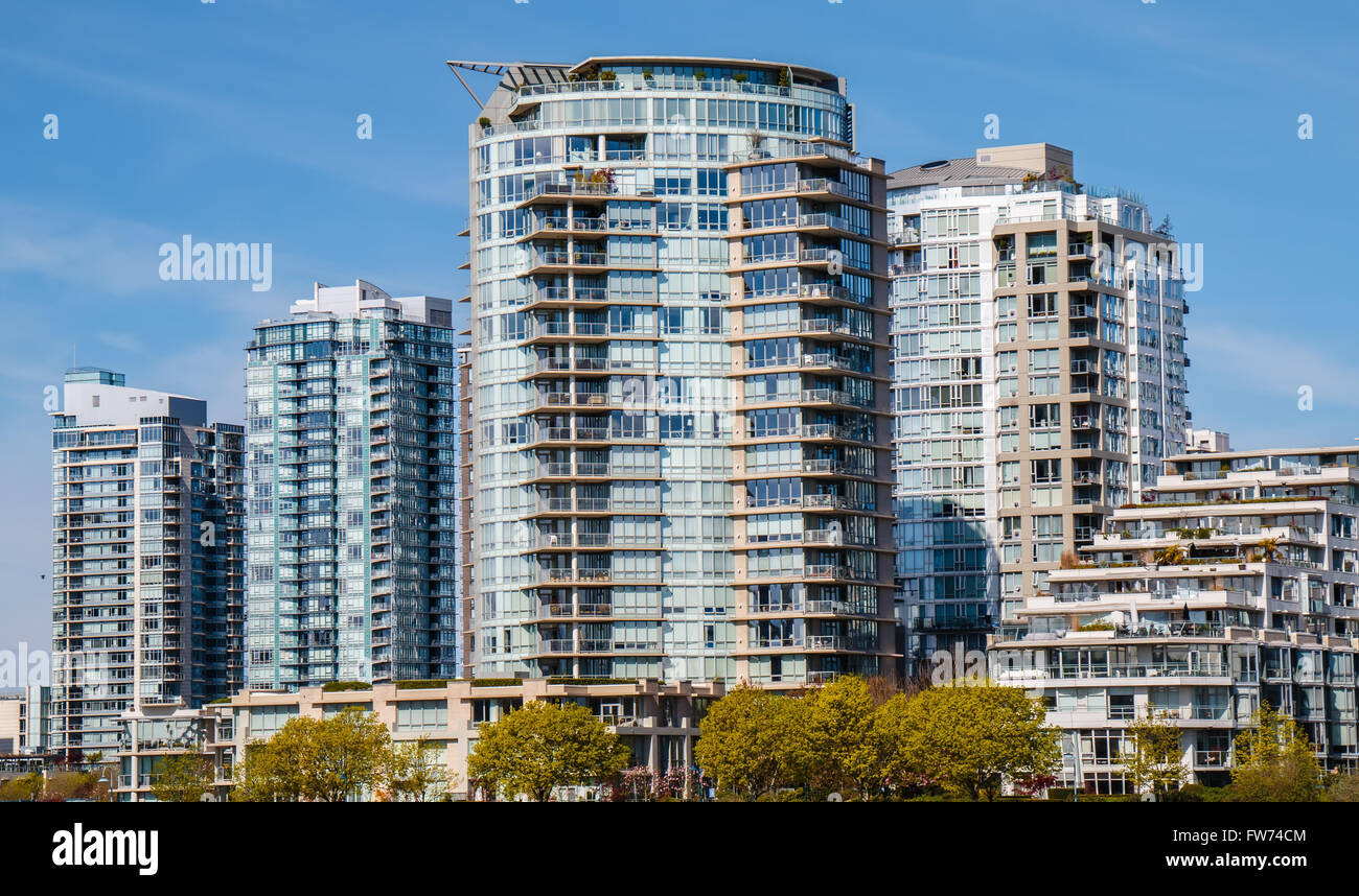 Moderne Wohnhäuser in der Innenstadt von Vancouver, BC, Kanada Stockfoto