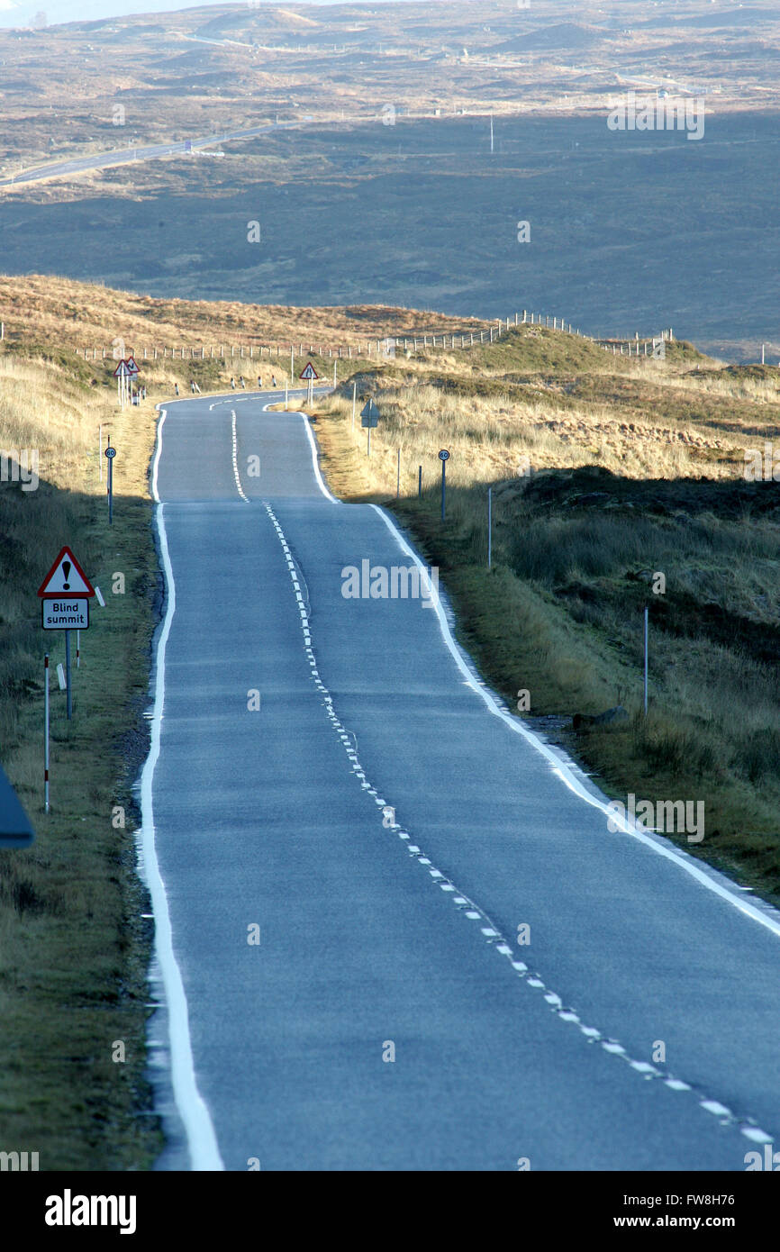 Remote-Straße Rannoch Moor Schottland Pic Peter Devlin. Stockfoto