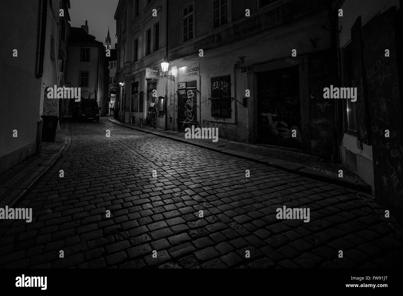 Prag, März 18: Altstadt Freifläche der schon in der Nacht, schwarz und weiß am 18. März 2016 in Prag - Tschechische Republik Stockfoto