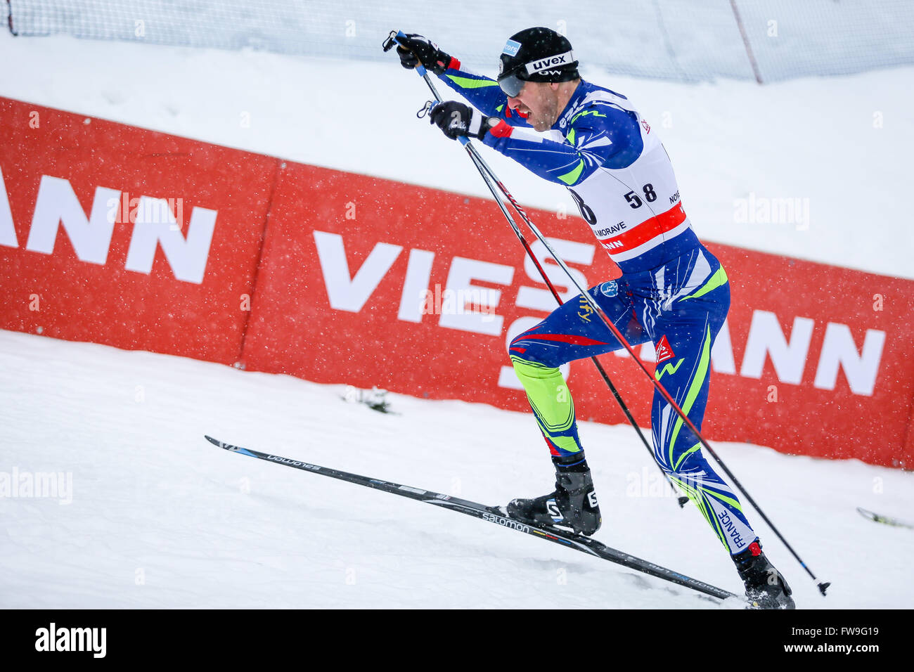 Nove Mesto Na Morave, Tschechische Republik - 23. Januar 2016: FIS Cross Country Weltcup, Männer 15 km-Wettbewerb. Maurice MANIFICAT Stockfoto