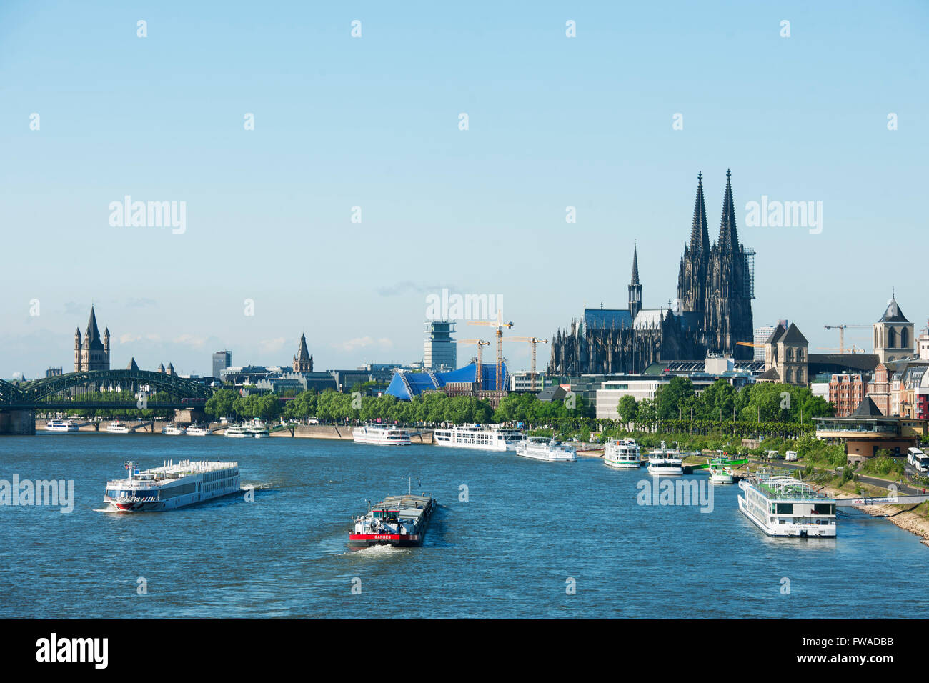 Köln, Blick von der Zoobrücke Stockfoto