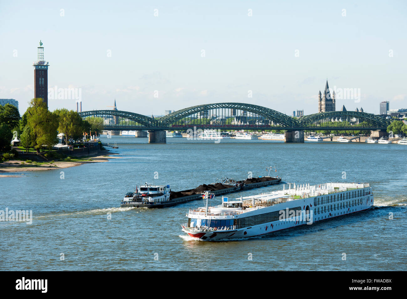 Köln, Blick von der Zoobrücke Stockfoto