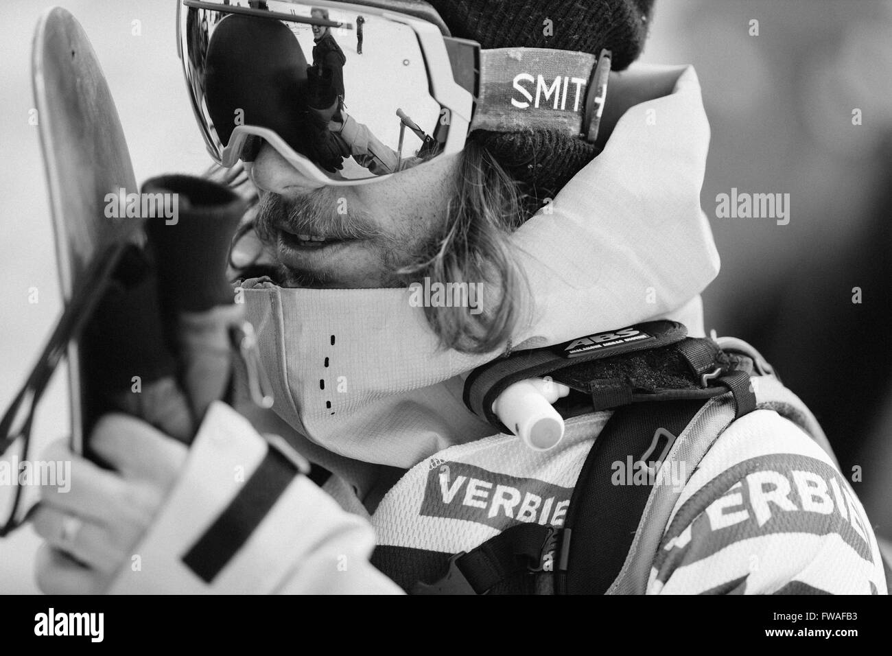 VERBIER, Schweiz: 2. April 2016 Freeride Snowboard World Champion Sammy Luebke der USA. Stockfoto