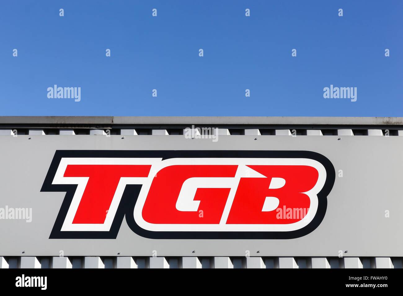 TGB-Logo an der Wand Stockfoto