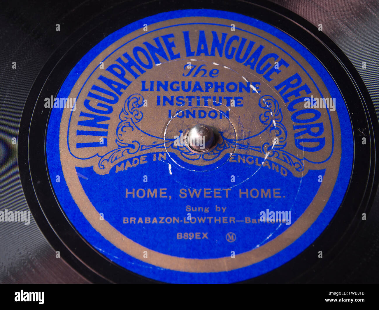 Linguaphone Rekord Sprachkurs, englische Lieder, alte Schellack Rekord "Home sweet Home" Brabazon Lowther Bariton close up Stockfoto