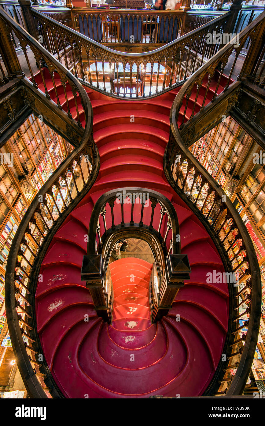 Livraria Lello & Irmao Buchhandlung, Porto, Portugal Stockfoto