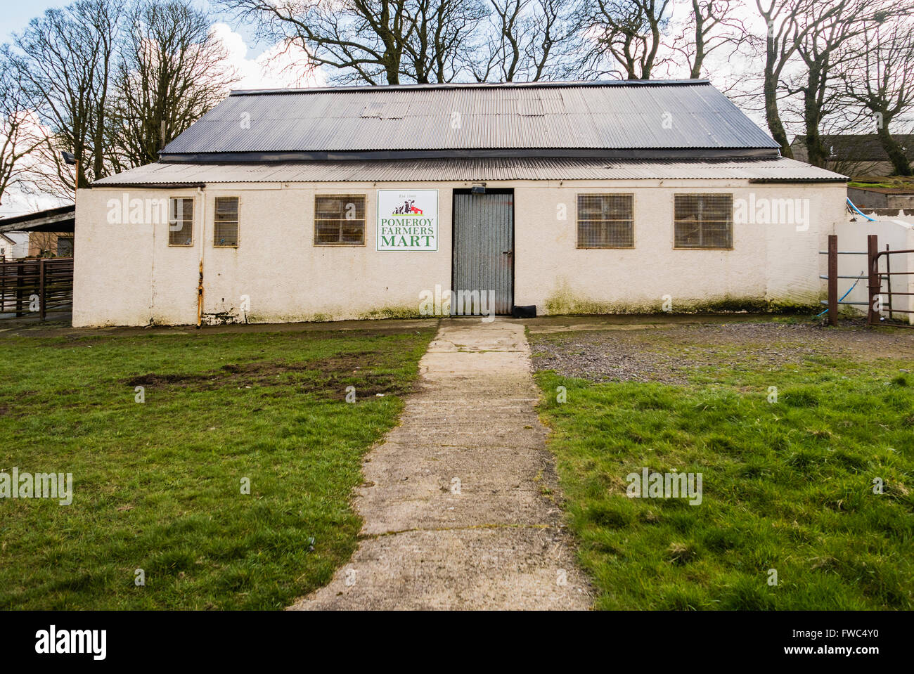 Pomeroy Landwirte Mart Gebäude im County Tyrone, Nordirland. Stockfoto