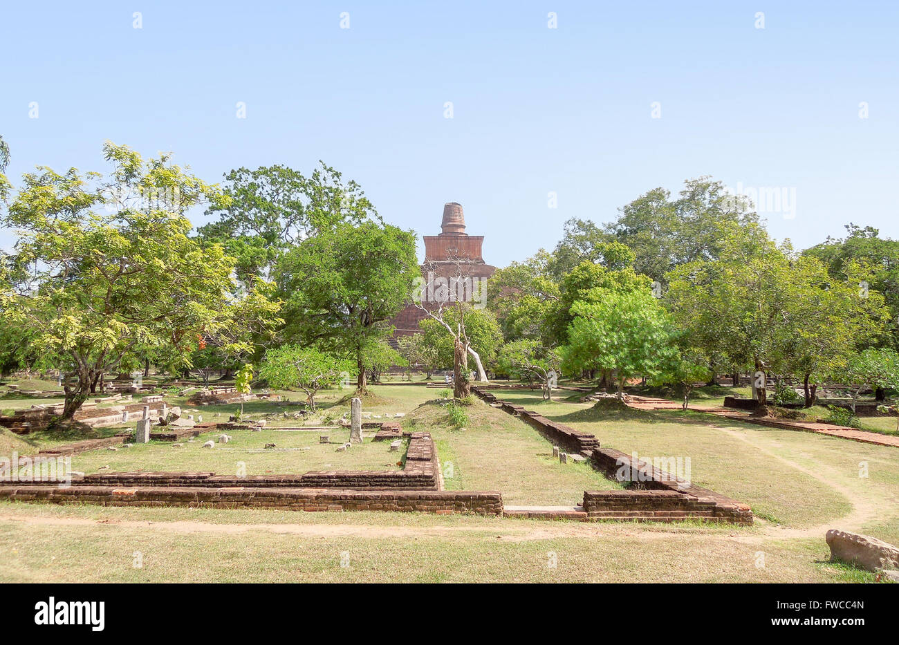 Landschaft um Jetavanaramaya, einem Stupa befindet sich in Sri Lanka Stockfoto