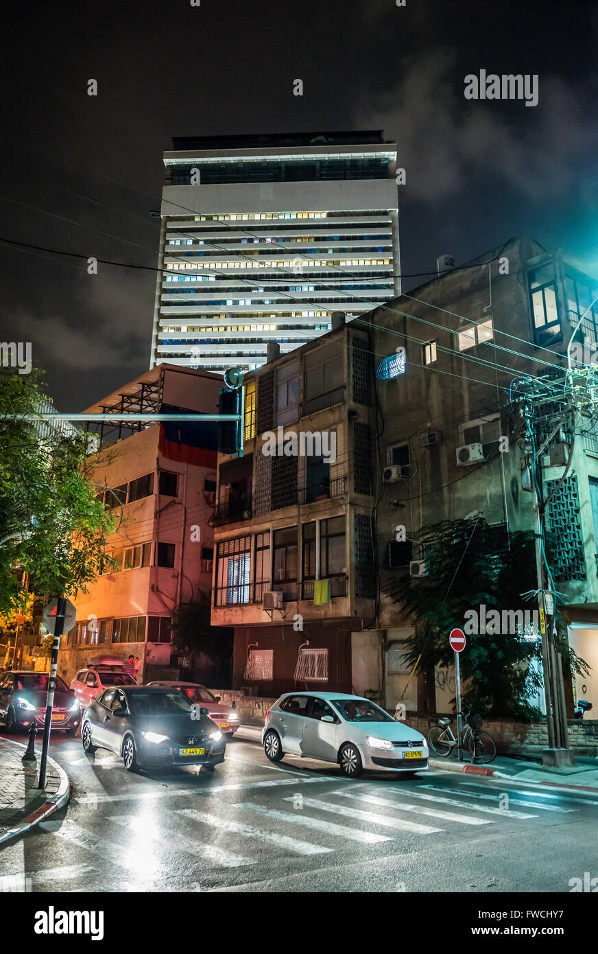 Shalom Meir Tower auch bekannt als Migdal Shalom in Tel Aviv Stadt - erste Hochhaus in Israel Stockfoto