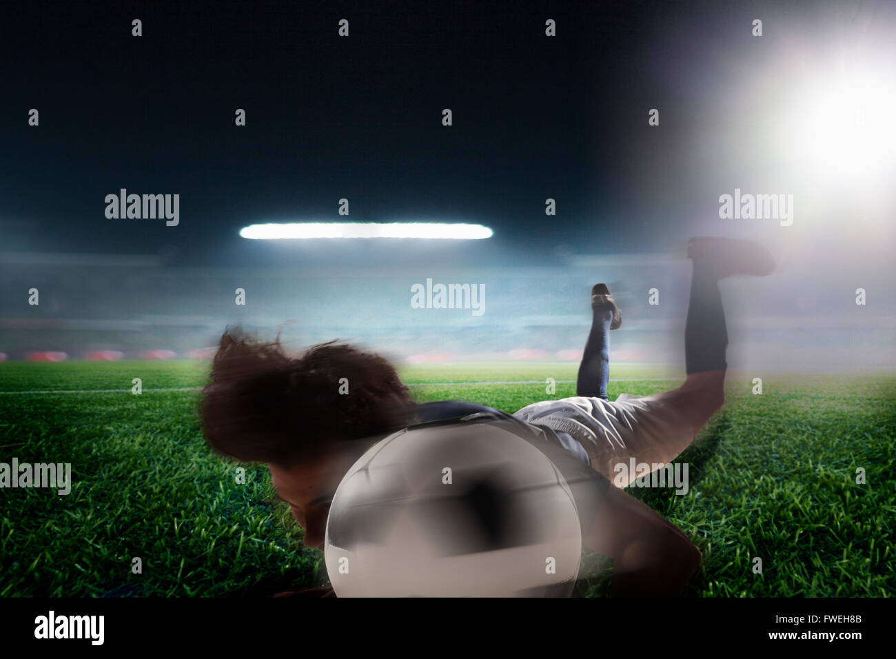 Fußball Spieler Überschrift Fußball Stockfoto