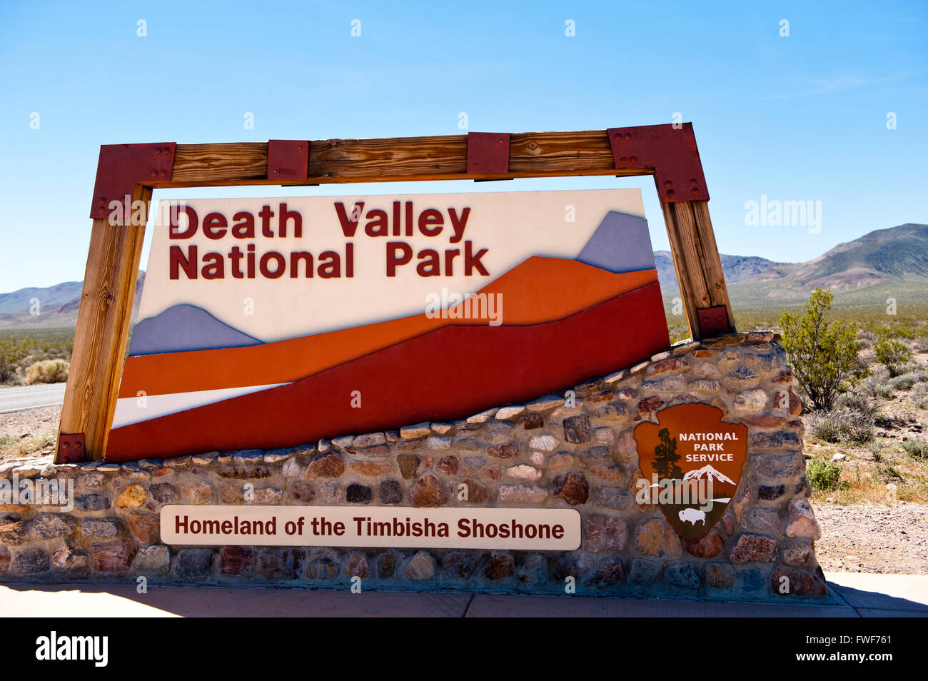 Ortseingangsschild für Death Valley Nationalpark, Kalifornien Stockfoto