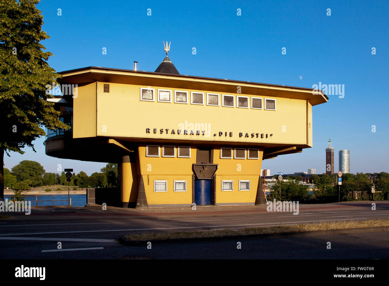 Europa, Deutschland, Nordrhein-Westfalen, Köln, die Bastei an den Ufern des Rheins im Stadtteil Neustadt-Nord, Bogen Stockfoto