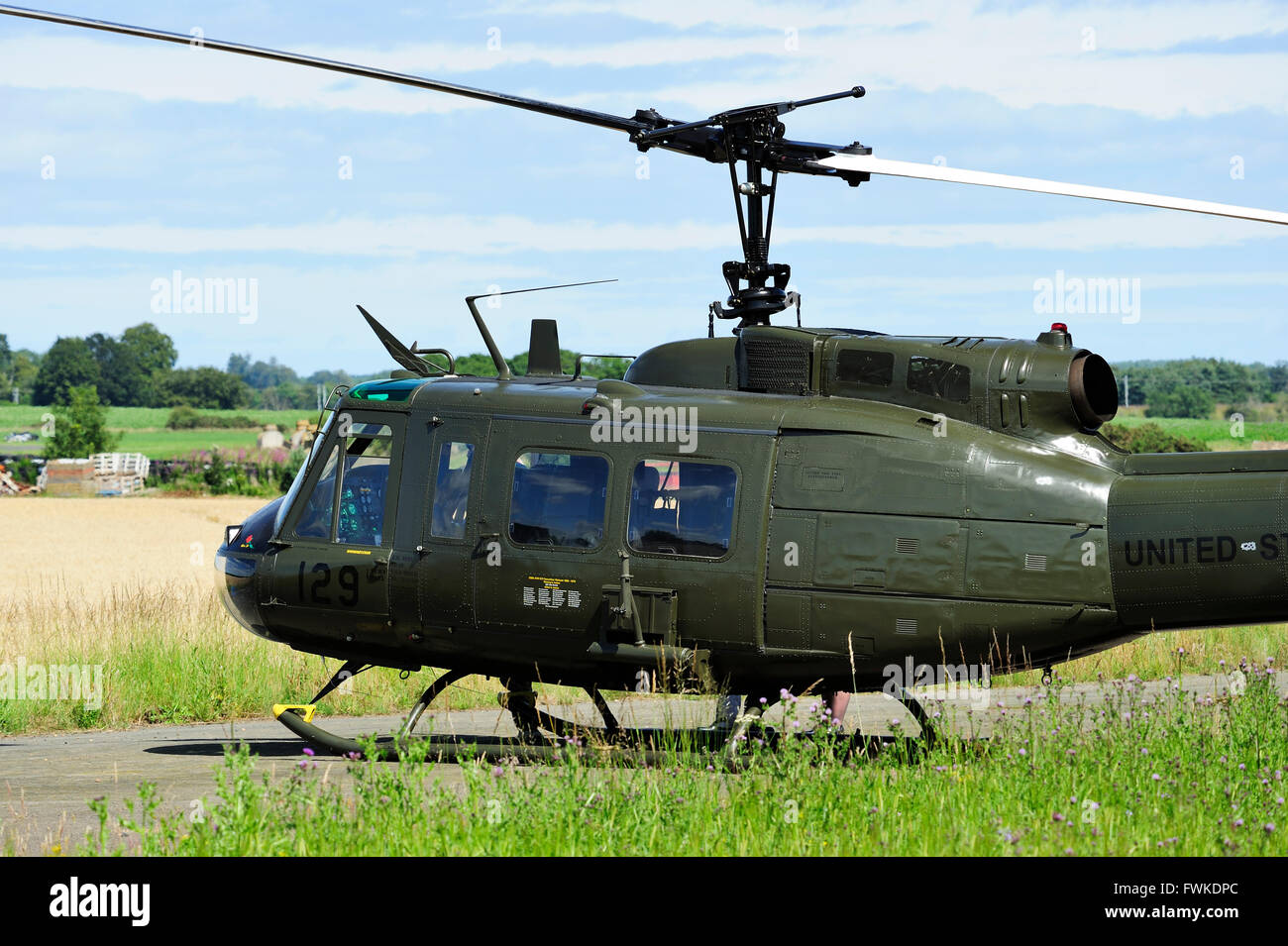 Bell UH-1 Iroquois (Spitzname "Huey" während des Vietnam-Krieges) auf dem Boden auf East Fortune Airshow 2011 Stockfoto
