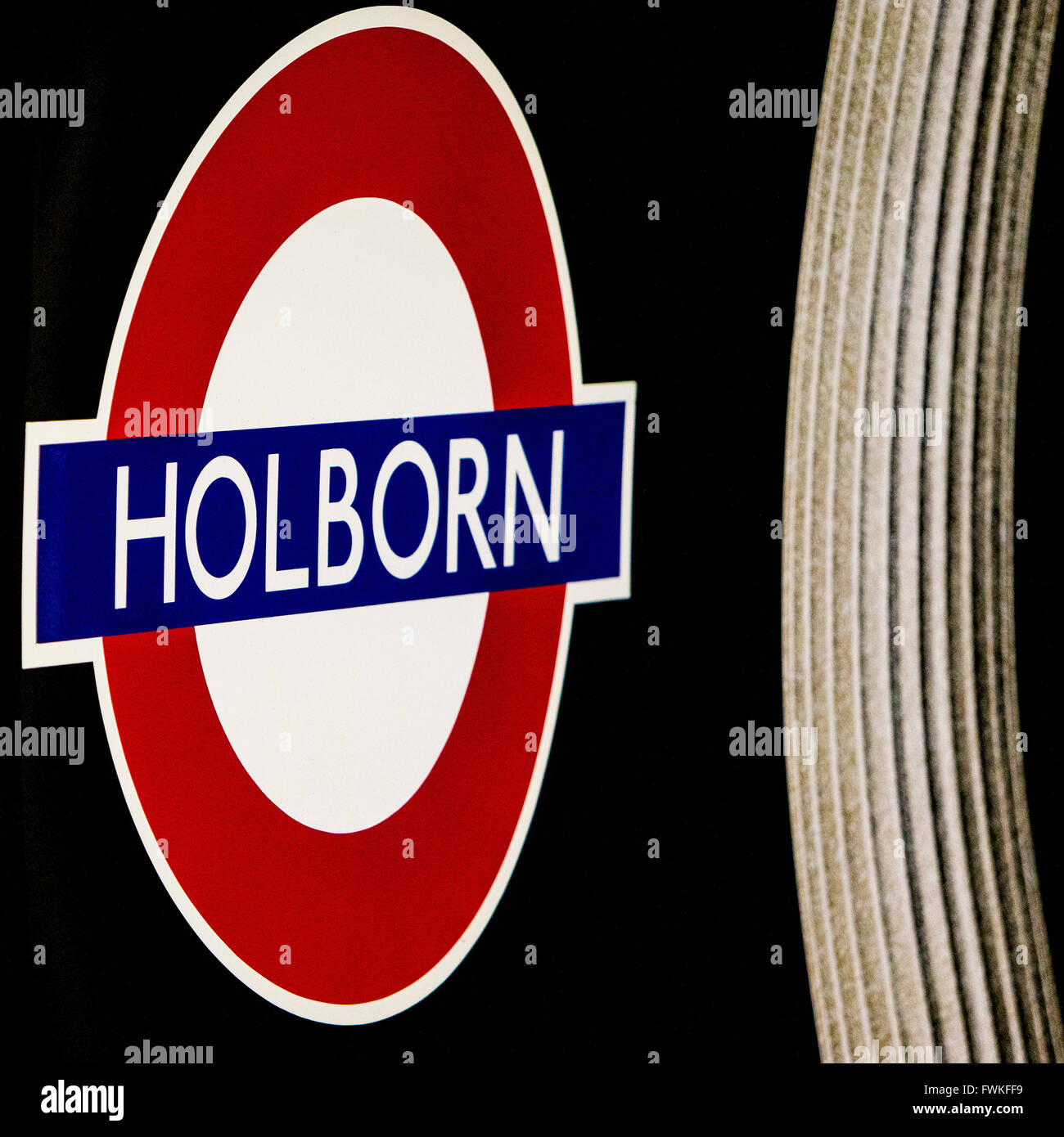 London Underground Zeichen Rondelle Holborn Stockfoto
