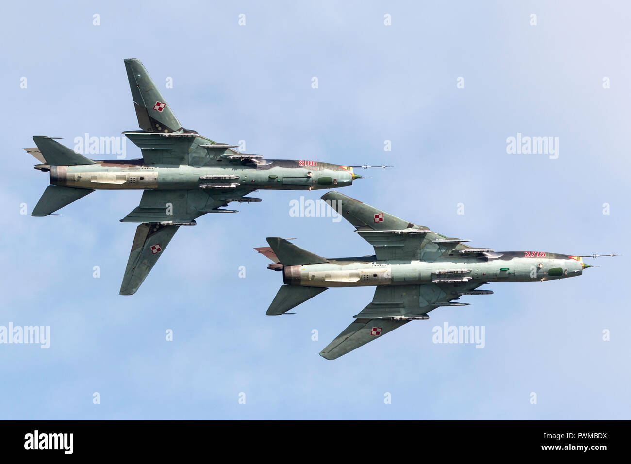 Polnische Luftwaffe Sukhoi Su-22 Kampfflugzeuge im Formationsflug. Stockfoto