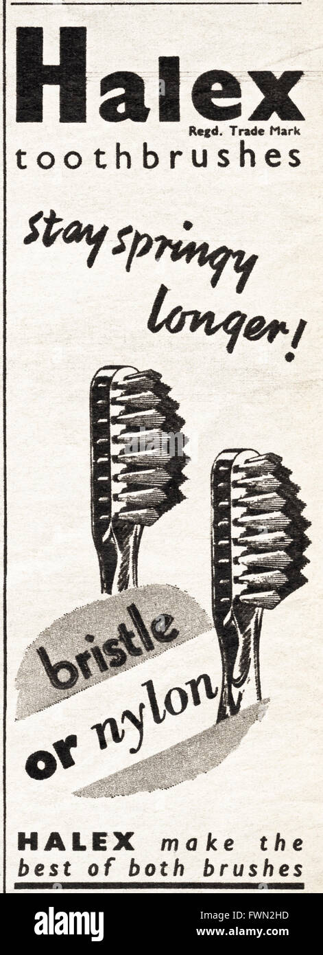 Original Vintage Anzeige aus den 1940er Jahren. Während des Krieges Anzeige vom 1943 Werbung HALEX Zahnbürsten. Stockfoto