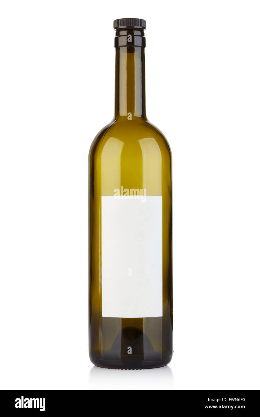 Leere Weinflasche mit Kappe und leere Beschriftung auf weißem, Clipping-Pfad Stockfoto