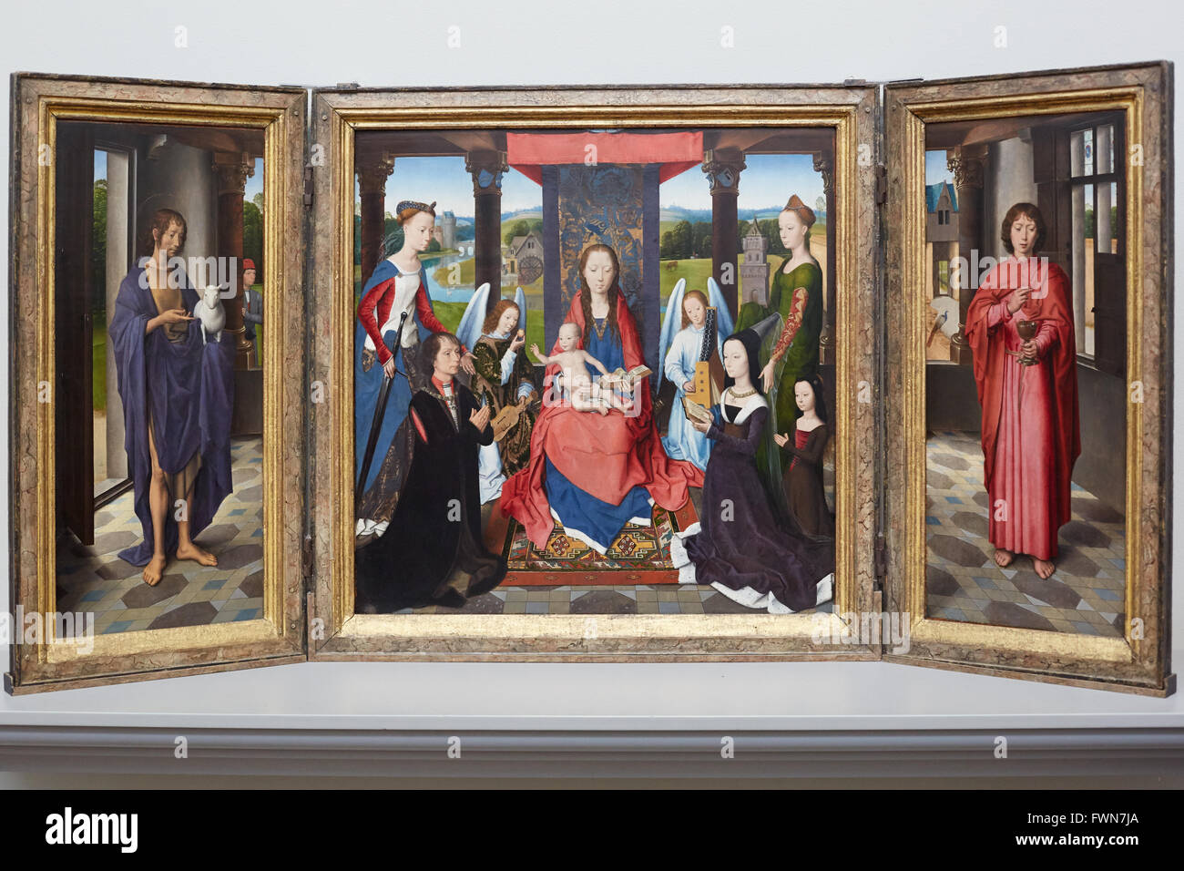 Das Donne Triptychon, 1478, von Hans Memling Stockfoto