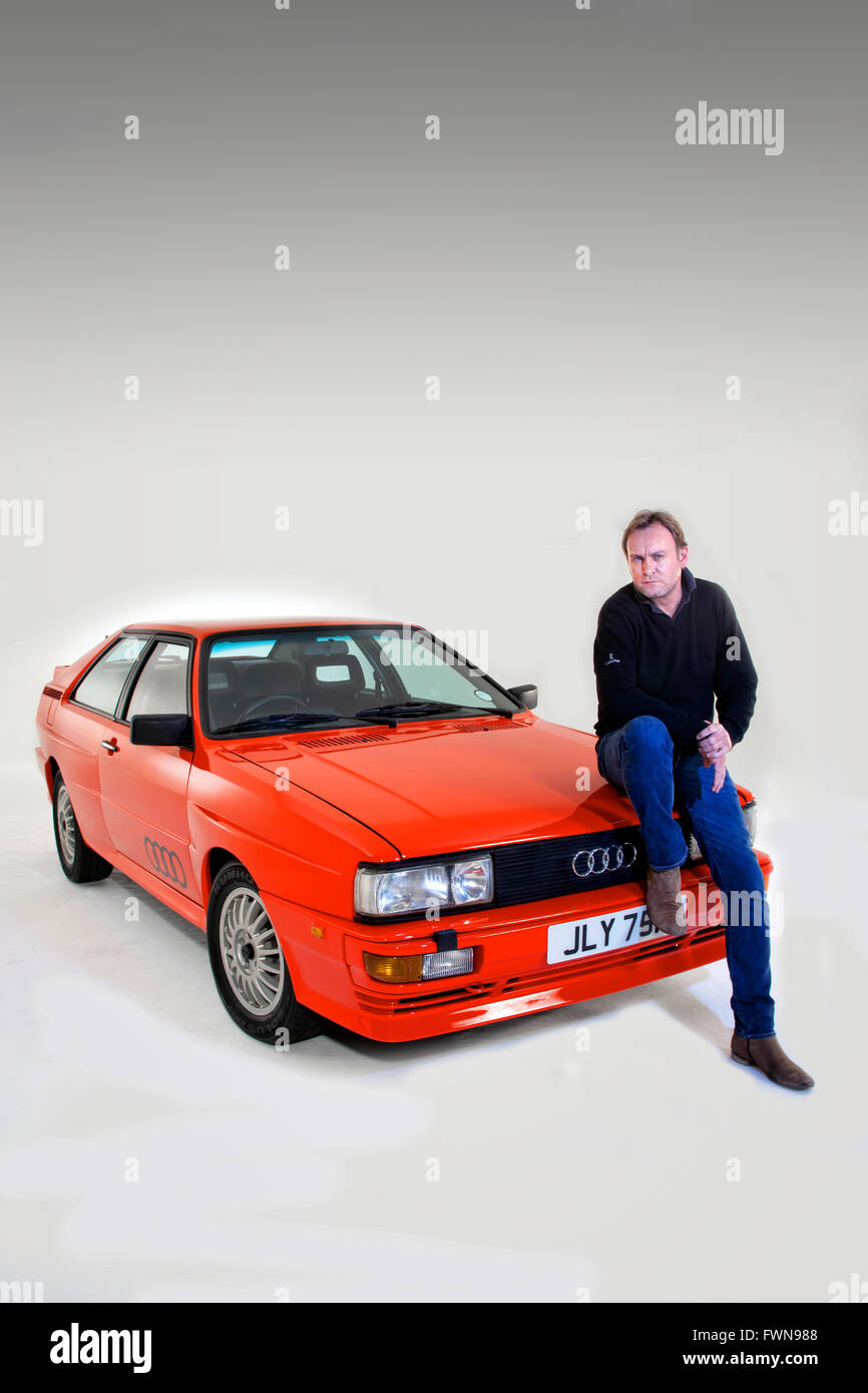 Schauspieler Phil Glenister mit der Fernsehshow "Ashes to Ashes" Audi Quattro Coupe Stockfoto