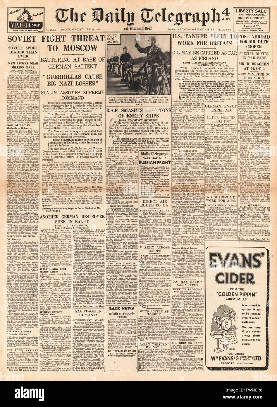 1941-Titelseite Daily Telegraph Schlacht um Moskau, RAF sinkt Achse Versand und US-Tanker-Flotte, Öl für Großbritannien zu versenden Stockfoto