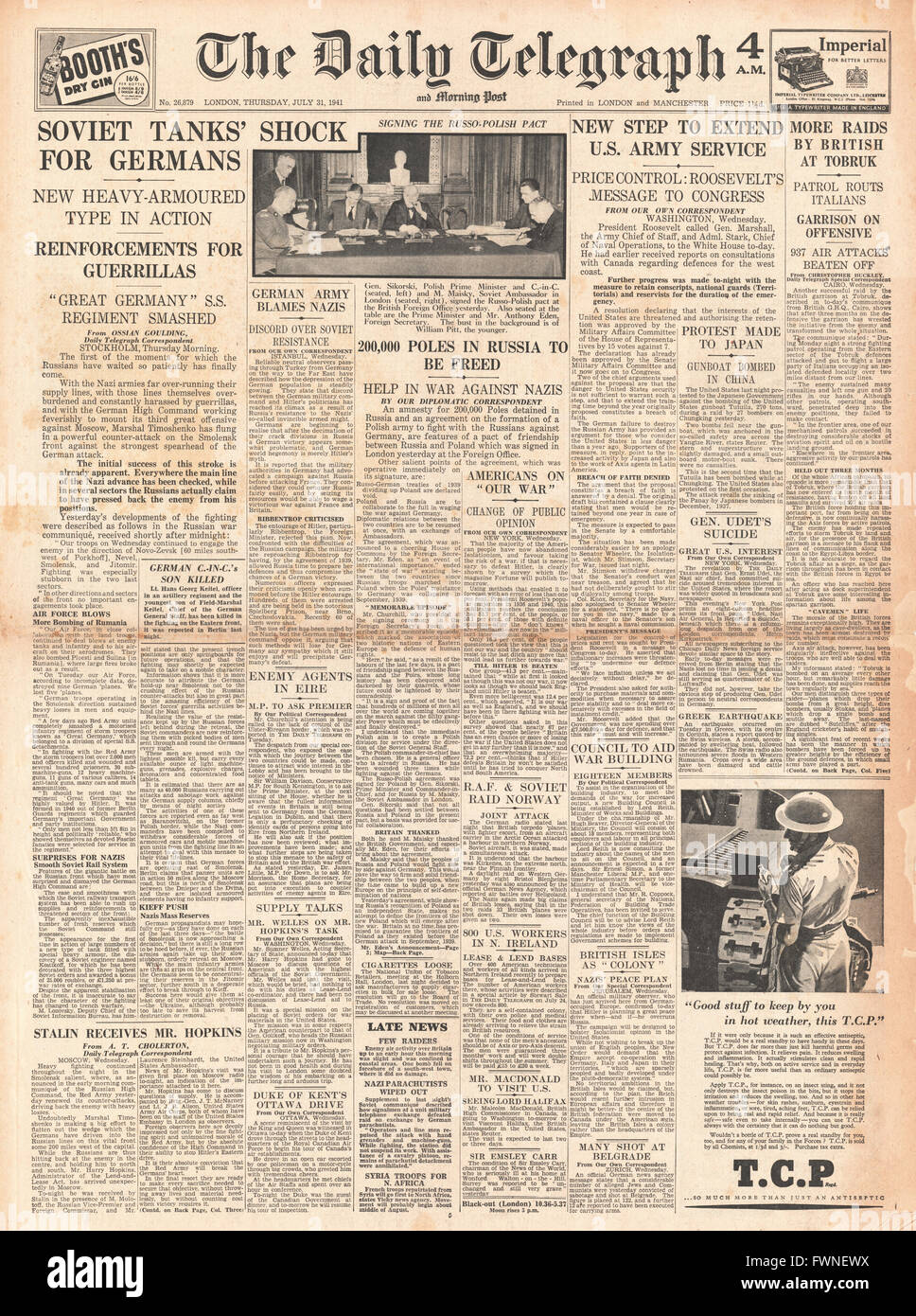 1941-Titelseite Daily Telegraph Schlacht um Moskau und 300.000 polnische Soldaten veröffentlicht, um die Rote Armee zu helfen Stockfoto