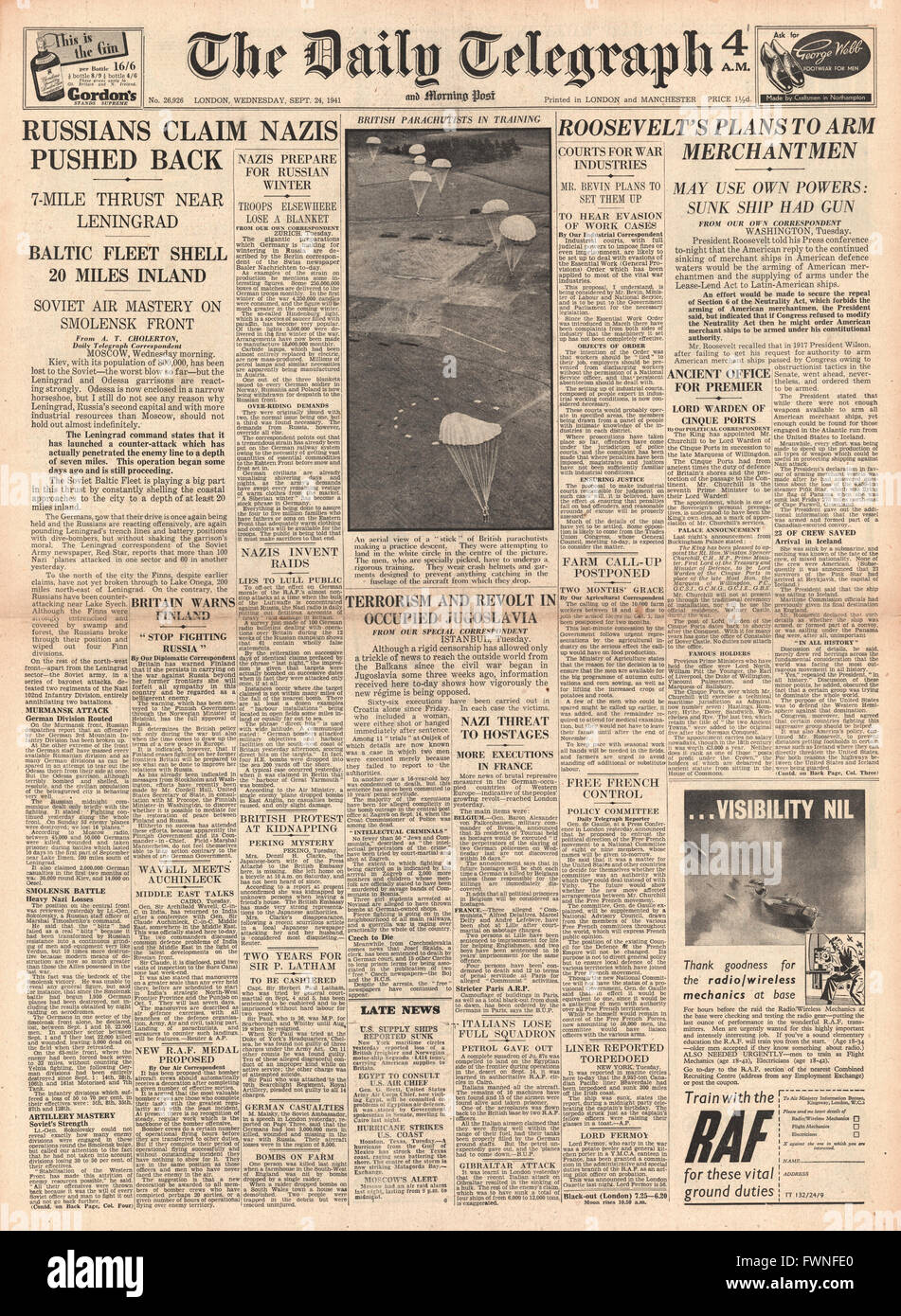 1941 Titelseite Daily Telegraph Russen behaupten, dass die deutsche Armee in Retreat ist und Roosevelt plant, Handelsschiffe zu bewaffnen Stockfoto