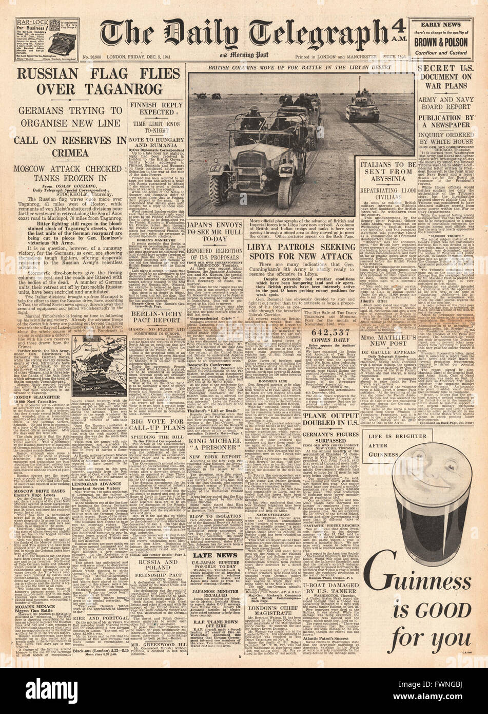 1941-Titelseite Daily Telegraph russische Armee zurückzuerobern Taganrog, Kampf um Libyen und Krise im Pazifik Stockfoto