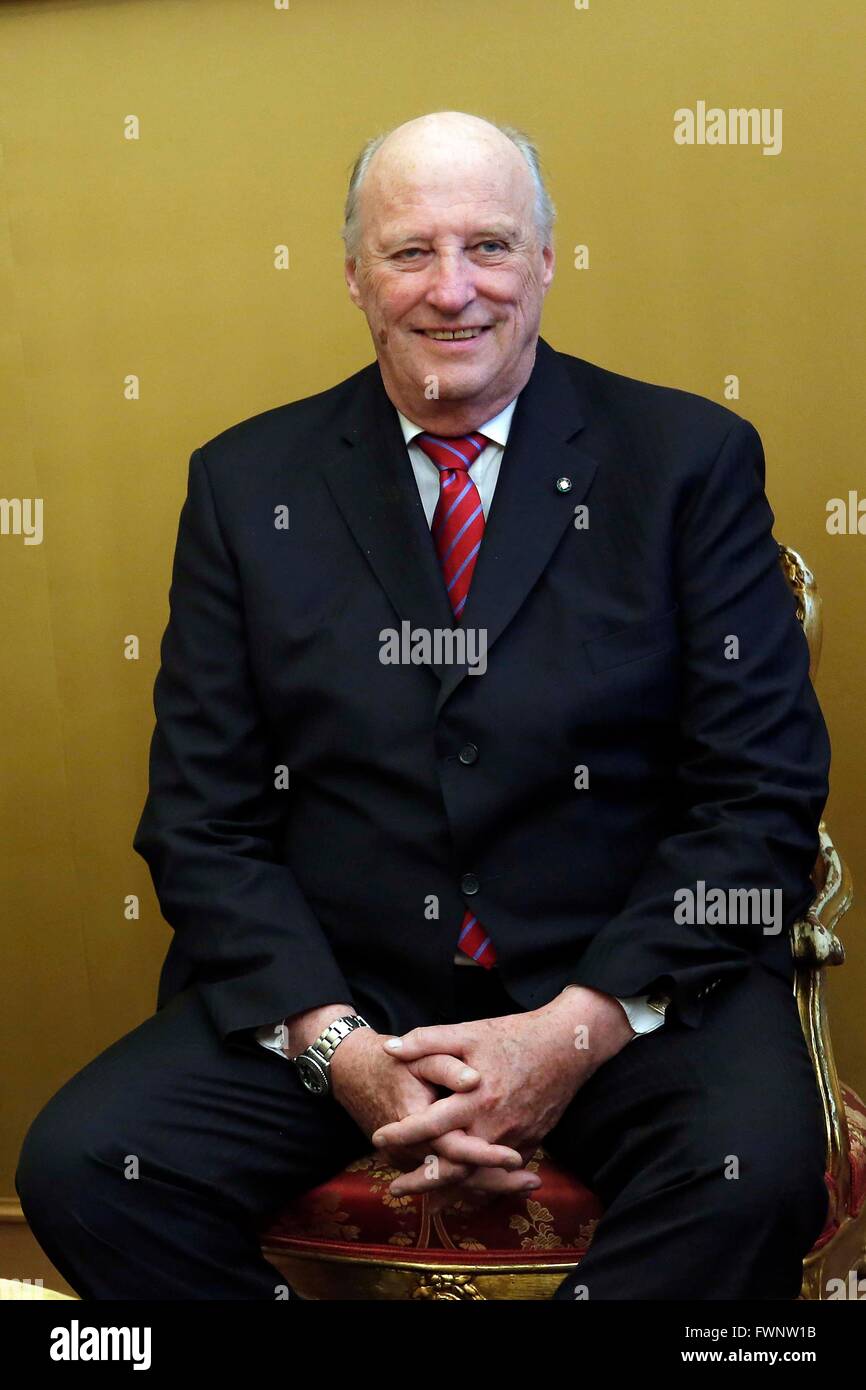 Rom, Italien. 6. April 2016. König Harald und Königin Sonja von Norwegen Besuch der Abgeordnetenkammer. Bildnachweis: Insidefoto/Alamy Live-Nachrichten Stockfoto