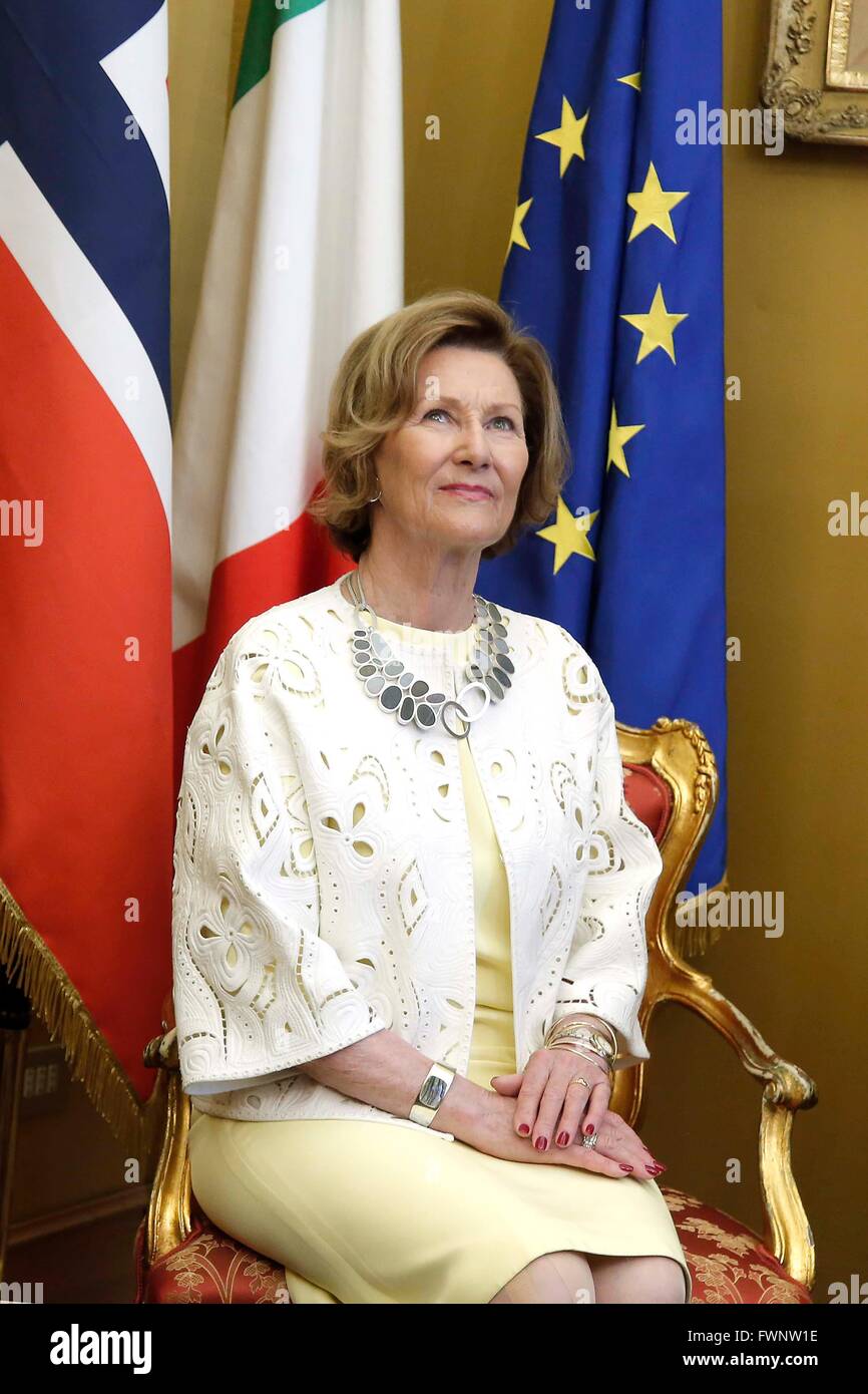 Rom, Italien. 6. April 2016. König Harald und Königin Sonja von Norwegen Besuch der Abgeordnetenkammer. Bildnachweis: Insidefoto/Alamy Live-Nachrichten Stockfoto