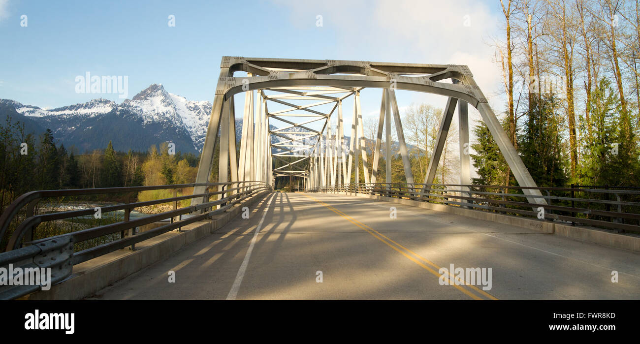 Whitehorse Berg Nord Kaskaden Darrington WA Sauk River Stockfoto