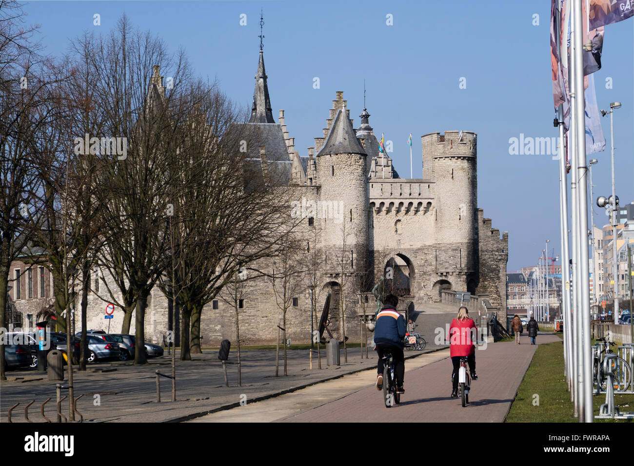 Steen Schloss am Ufer der Schelde in Antwerpen, Belgien Stockfoto