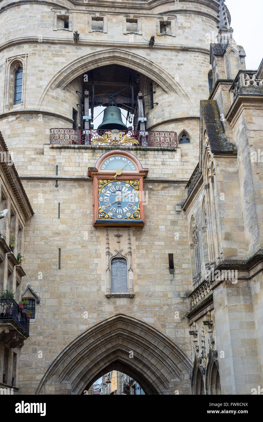 Eglise Catholique Saint-Eloi Kirche. Uhr und Glocke Turm Saint Eloi Kirche in Bordeaux, Aquitanien. Frankreich. Stockfoto