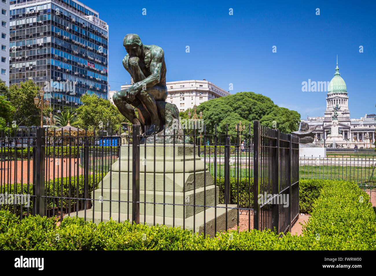 Das Rodin Denker Monument Plaza Congreso in Buenos Aires, Argentinien, Südamerika. Stockfoto
