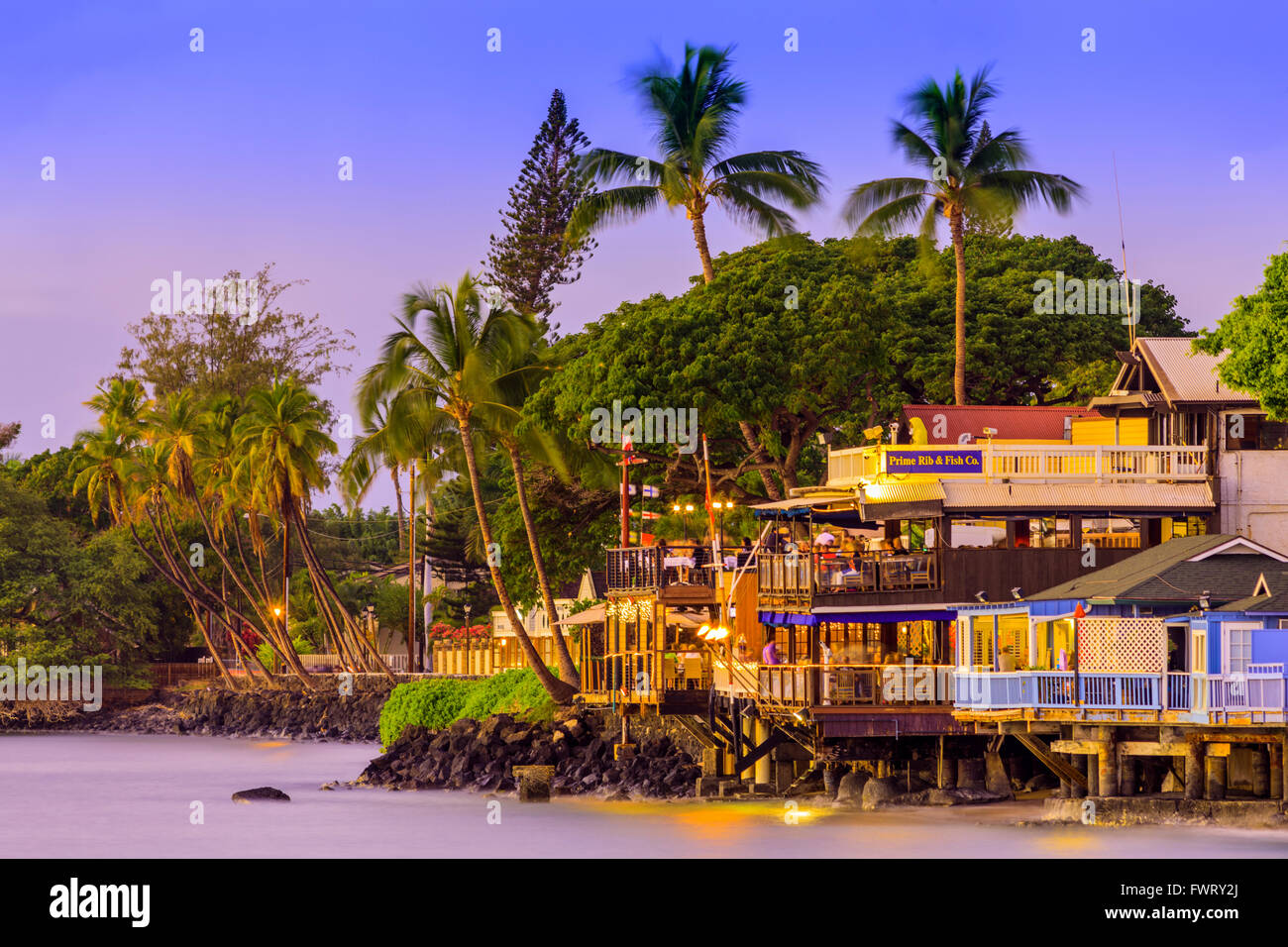 Abenddämmerung auf Front Street, Lahaina, Maui Stockfoto