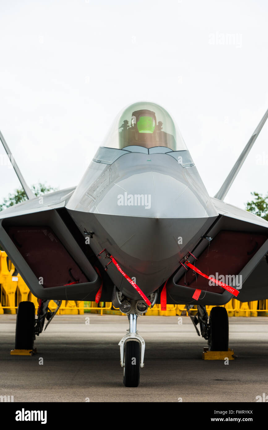 F-22 Kämpfer bei Singapore Airshow F-22 Kämpfer ist jetzt die weltweit fortschrittlichste Jagdflugzeug Stockfoto