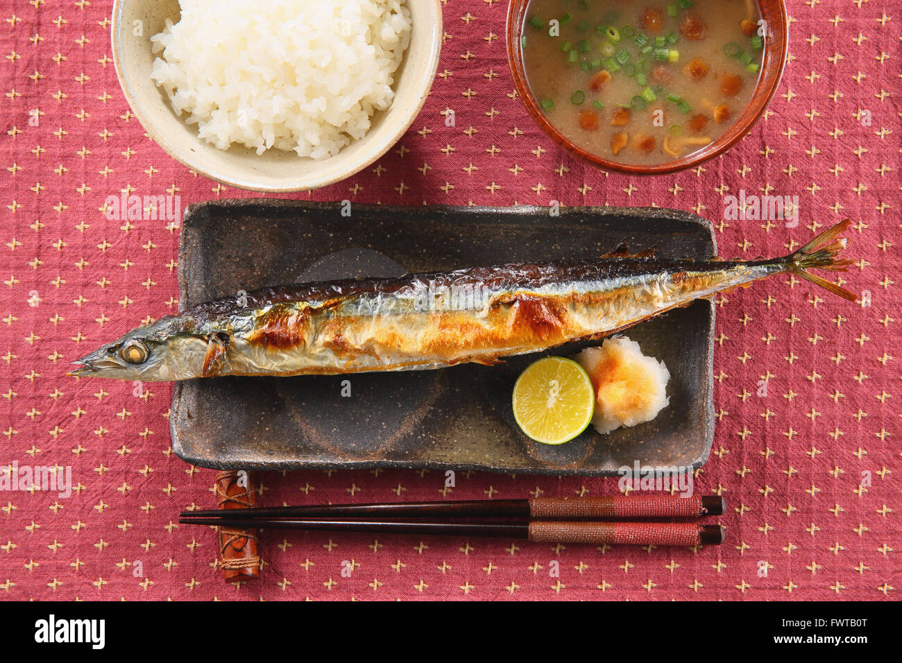 Japanischen Stil pazifische Makrelenhecht Gericht Stockfoto