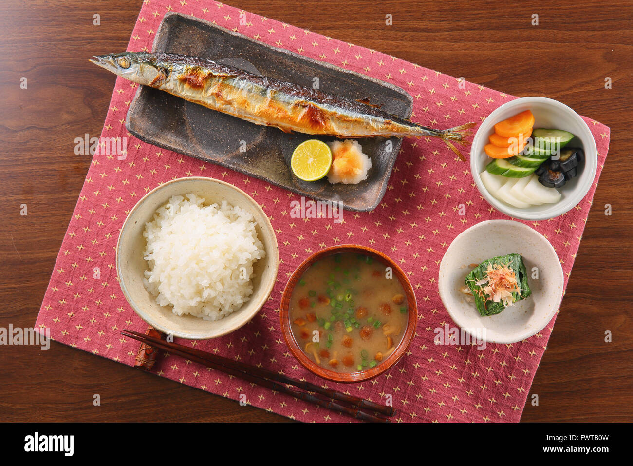 Japanischen Stil pazifische Makrelenhecht Gericht Stockfoto