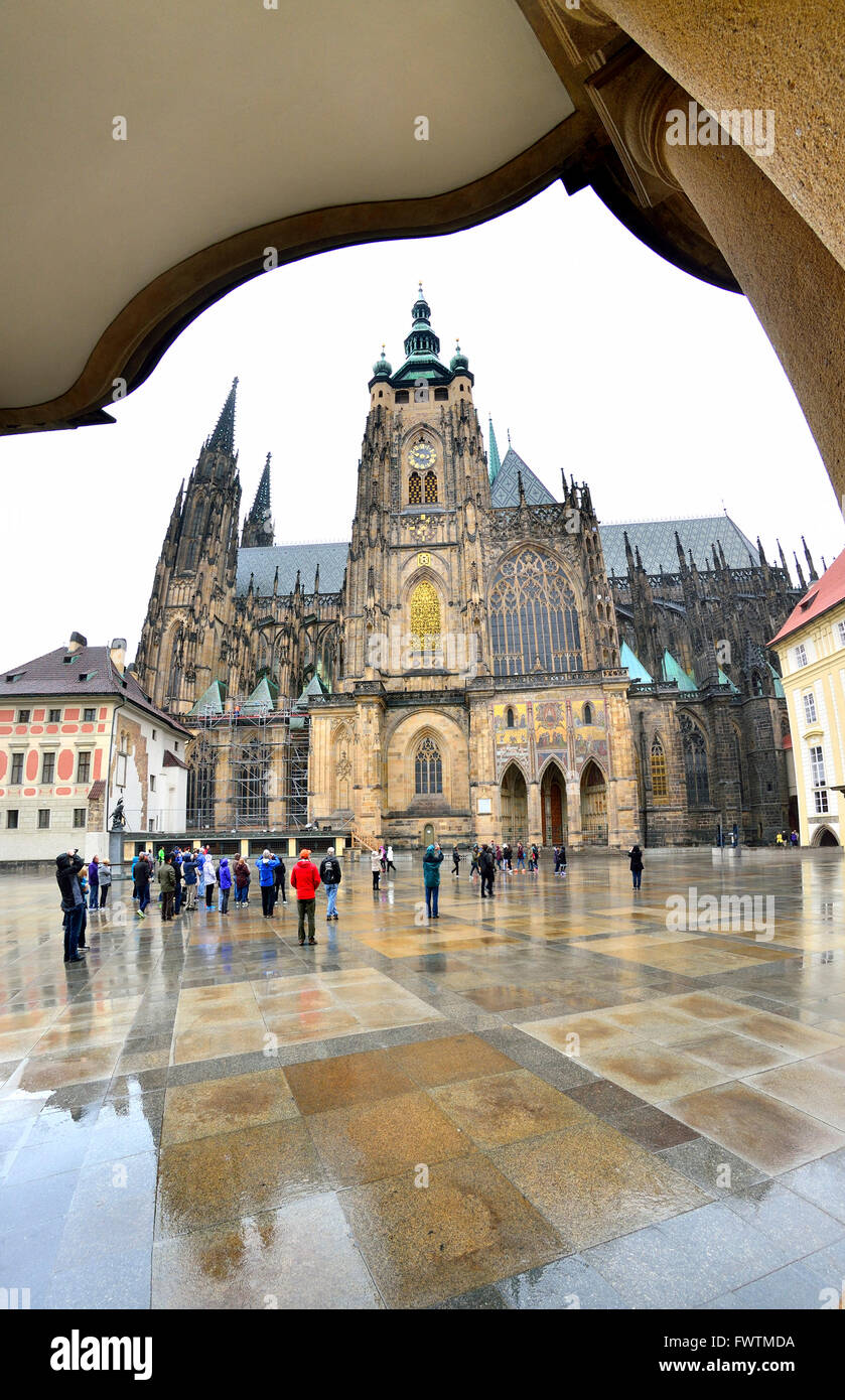 Prag, Tschechische Republik. St-Veits-Dom (seit 1997, die Kathedrale des Heiligen Vitus, Wenzel und Adalbert...) Stockfoto