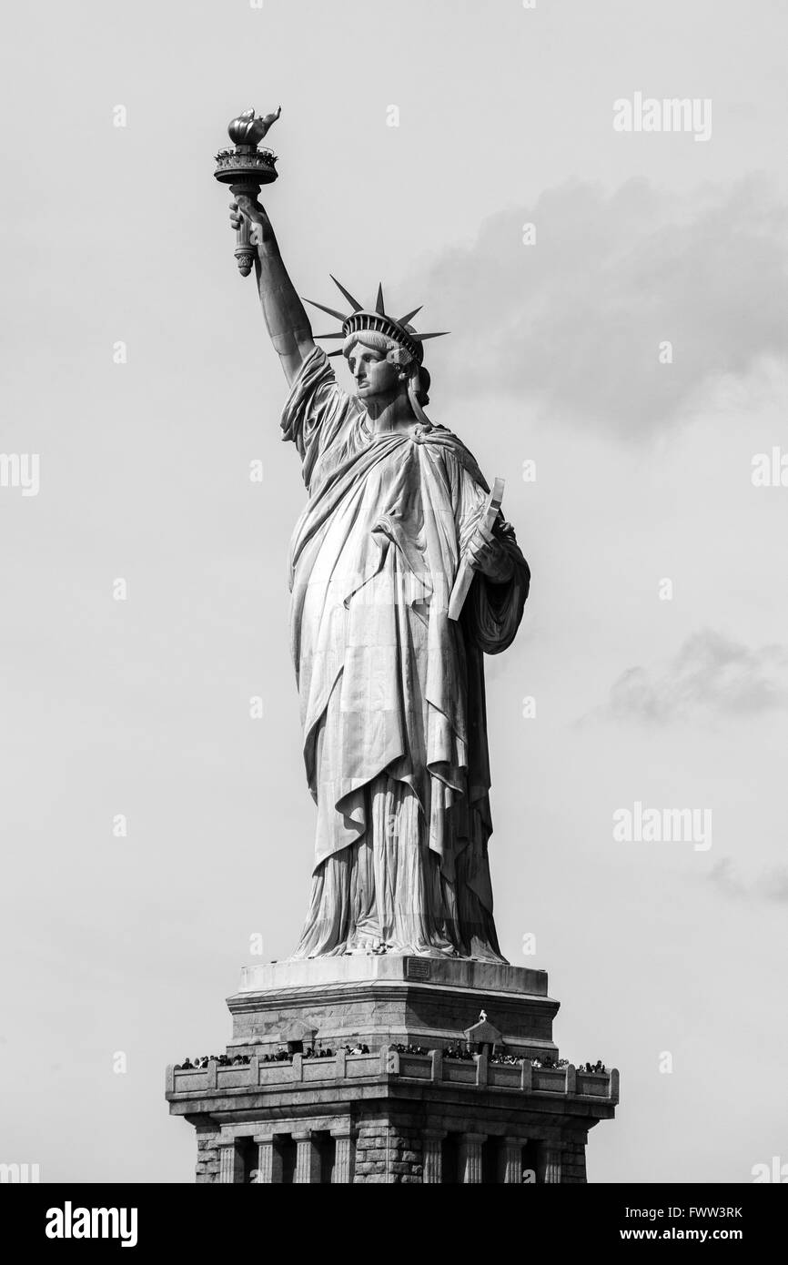 Freiheitsstatue, fotografiert von der Fähre nach Staten Island, New York City, Vereinigte Staaten von Amerika. Stockfoto