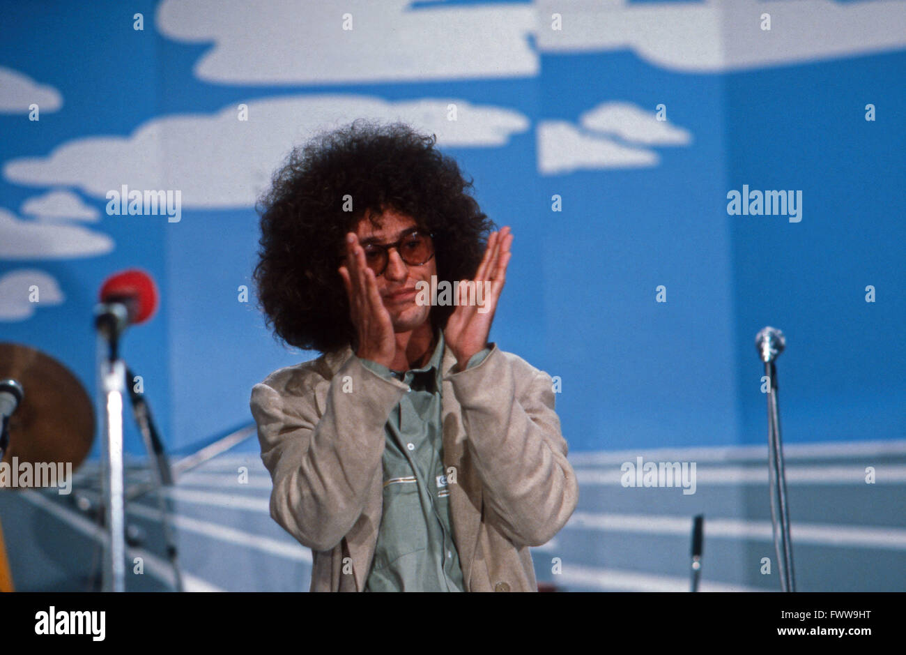 Der Züricher Musiker Und Liedermacher Angelo Branduardi, 1980er Jahre Deutschland. Italienischer Sänger und Songwriter Angelo Branduardi, Deutschland der 1980er Jahre. Stockfoto