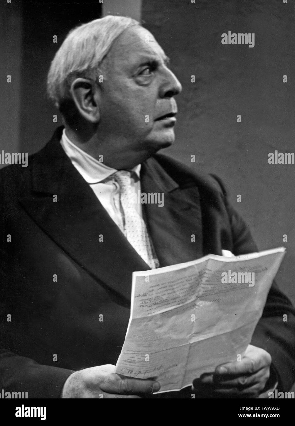 Deutscher Soziologe und Schriftsteller Ludwig Berger, Deutschland 1950er Jahre. Deutsche movi Regisseur und Autor Ludwig Berger, Deutschland 1950. Stockfoto