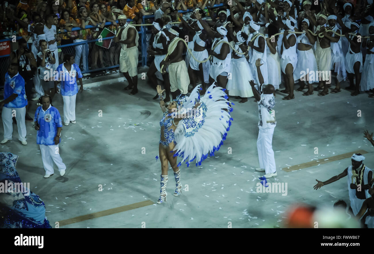 Sambaschule Beija-Flor paradieren am Rio Karneval 2016 Stockfoto