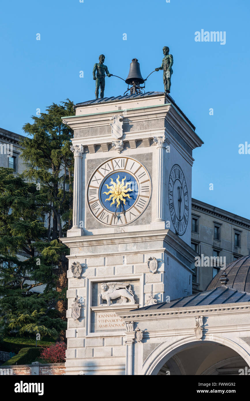 Glockenturm der Loggia di San Giovanni, Torre Orologio, Piazza Liberta, Udine, Friaul-Julisch Venetien, Italien Stockfoto