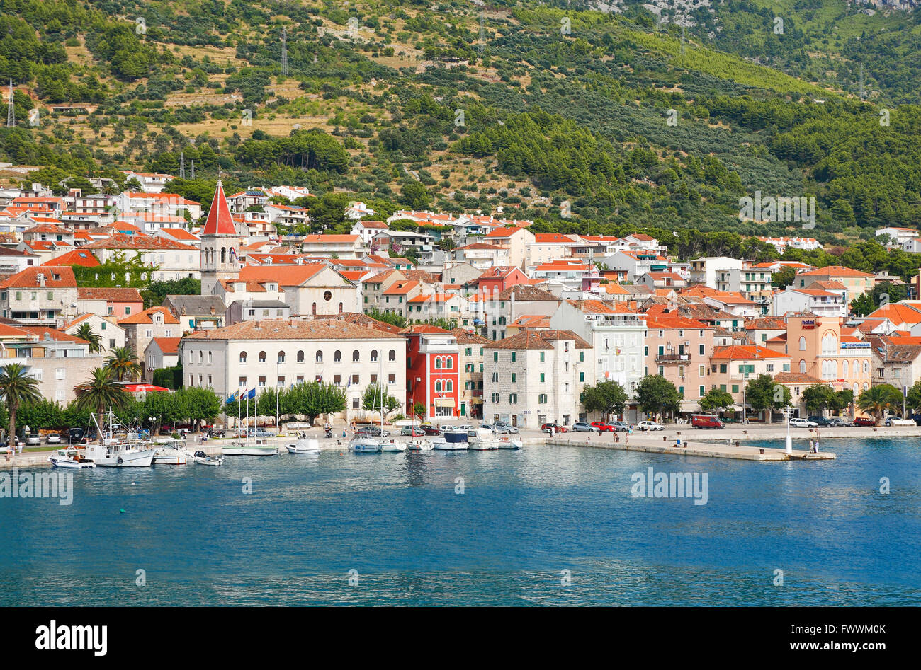 Blick auf die Stadt Makarska in Kroatien Stockfoto