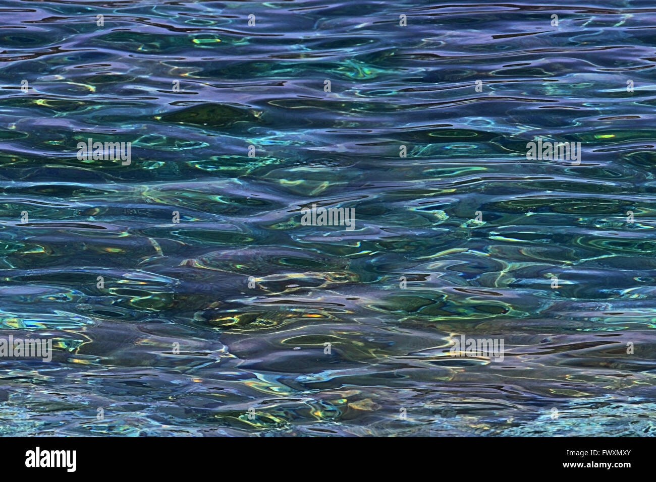 Grün blau horizontale HD Muster der ruhigen Gewässer Mittelmeer Stockfoto